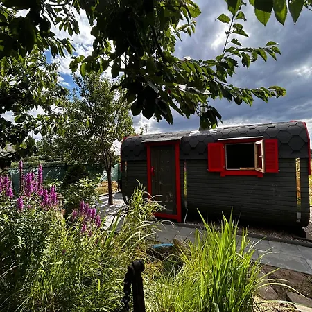 Czeresniowy Bungalow Z Sauna Holiday home *